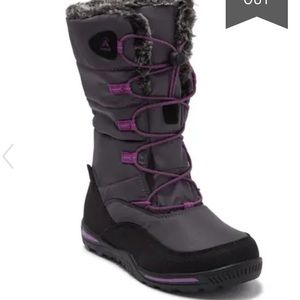 Girls Kamik winter boots
